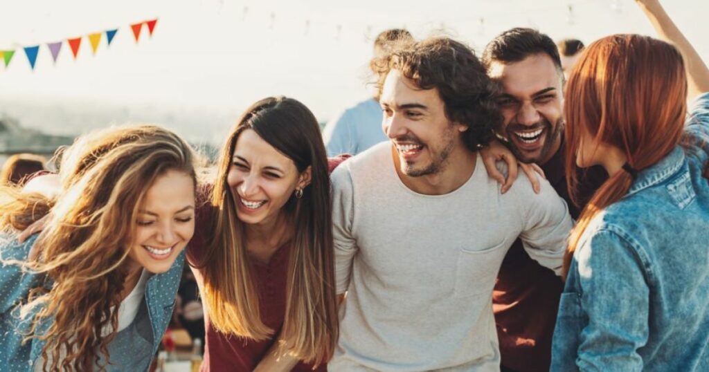 Meanings When You Dream About An Old Friend